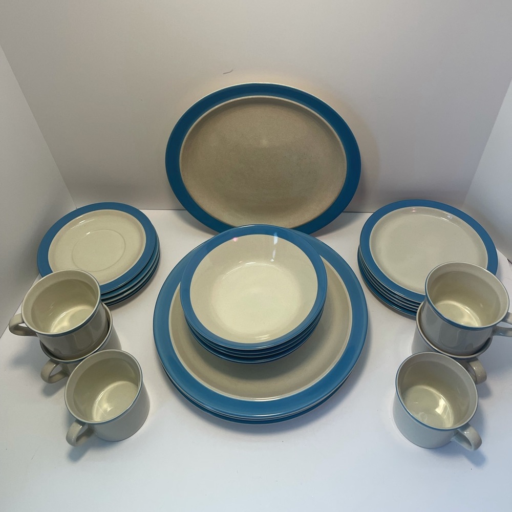 RARE Set of 25 Pieces STONECREST ANDRE PONCHE  Designer Collection Blue